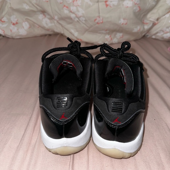 2022 Air Jordan 11 Retro Low '72-10' - Picture 3 of 4